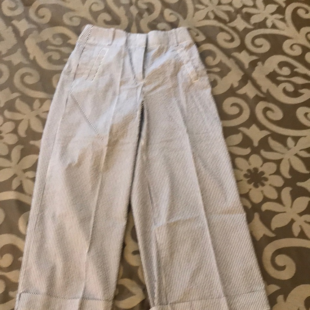 Seersucker cropped pants